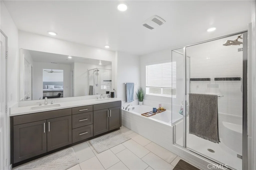 Photo of 16723 Yarrow Lane