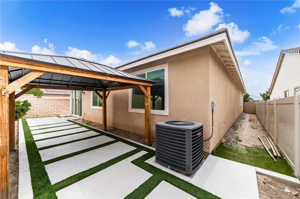 Photo of 32567 Richardson