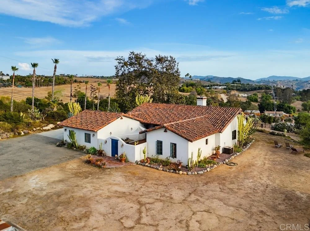 Photo of 6944 West Lilac