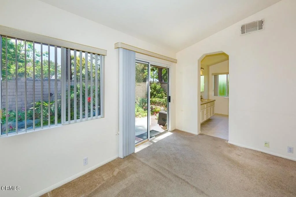 Photo of 2662 Waverly Avenue