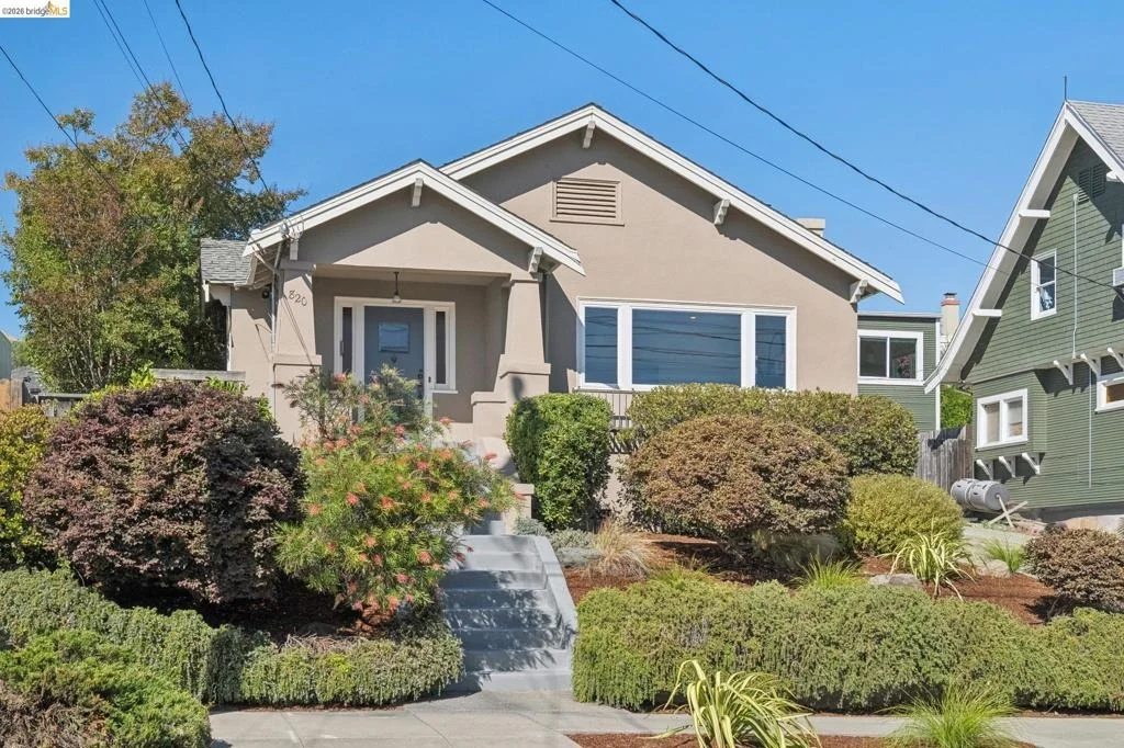 Photo of 820 Prospect Ave