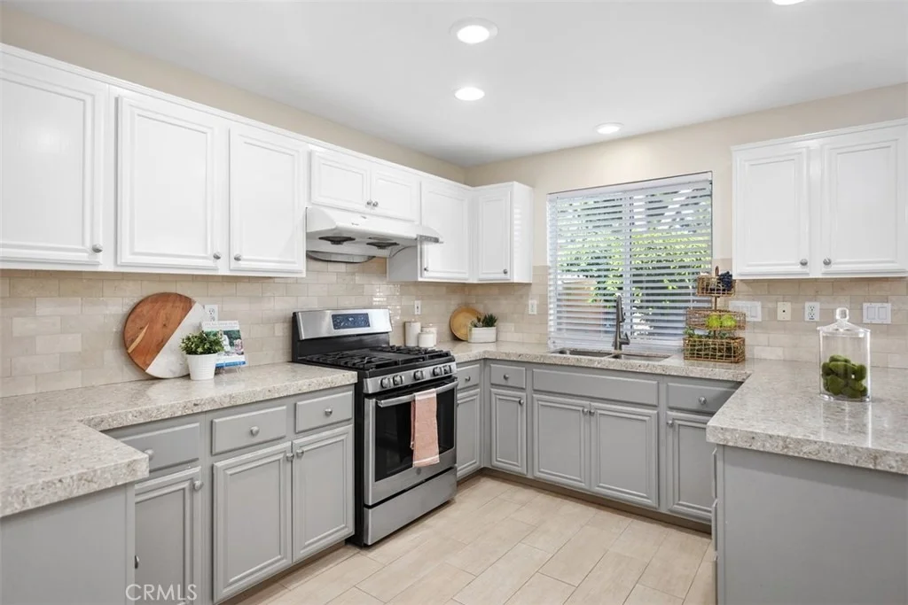 Photo of 50 Linhaven