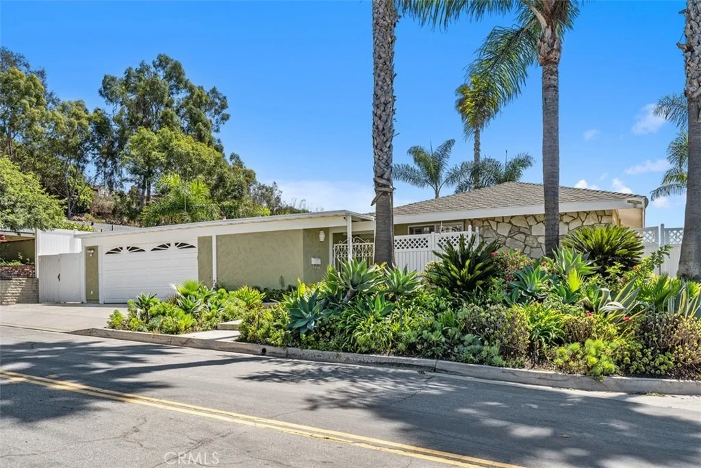 Photo of 2820 Via Montecito