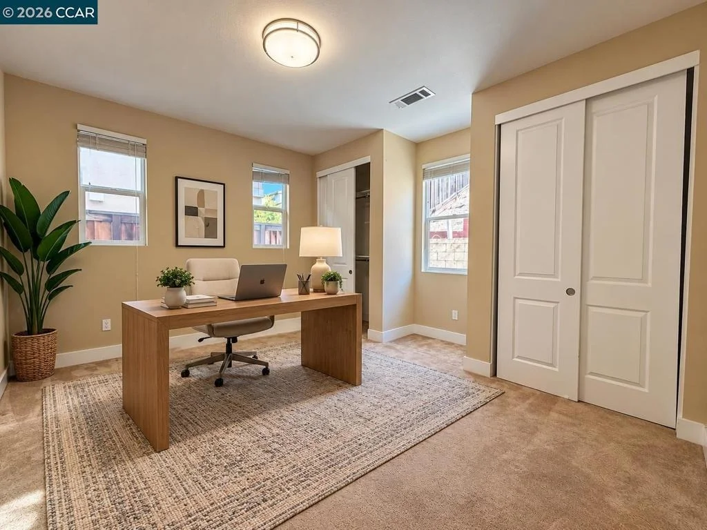 Photo of 1096 Gardenia Loop