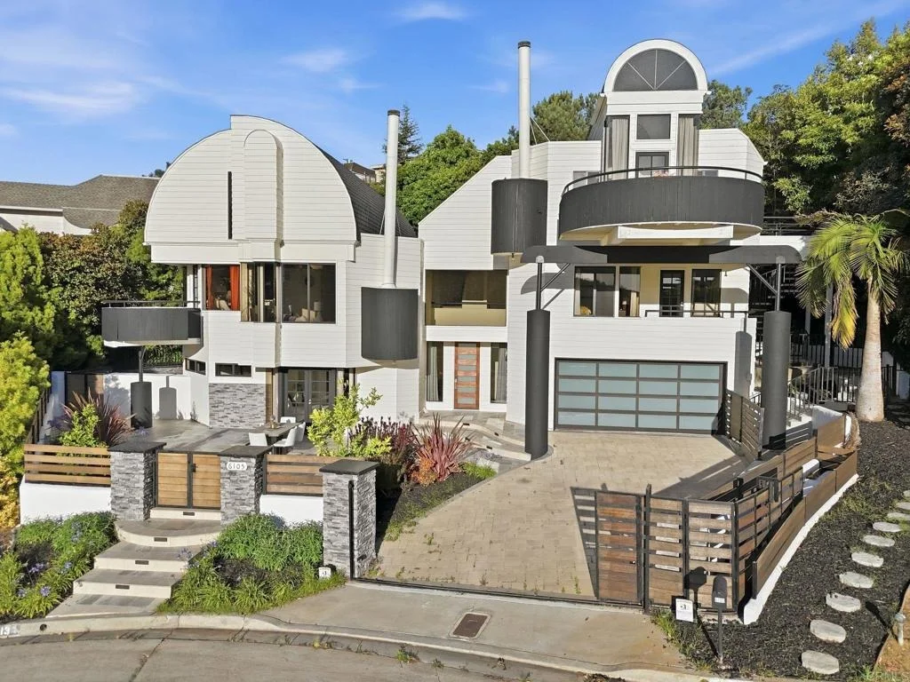 Photo of 6105 Avenida Chamnez