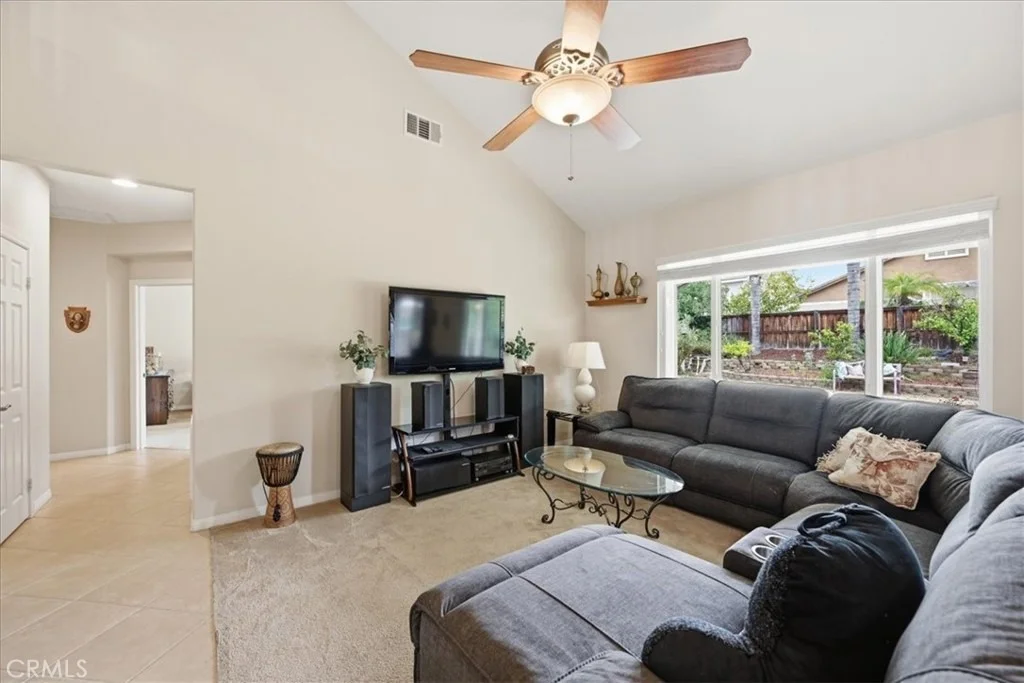 Photo of 37052 Almond