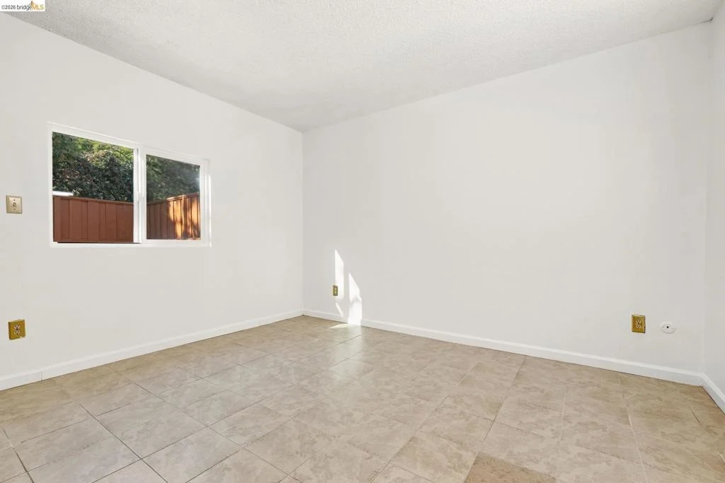 Photo of 2412 Sequoia Dr