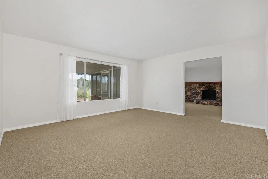 Photo of 1035 Knoll Park Lane