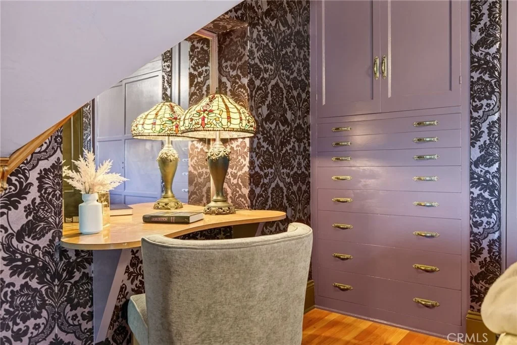 Photo of 2812 Ivy
