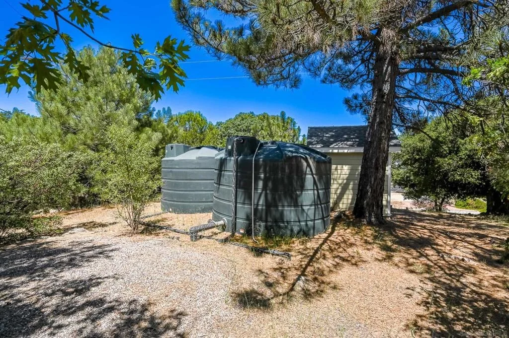 Photo of 1577 Oak Land