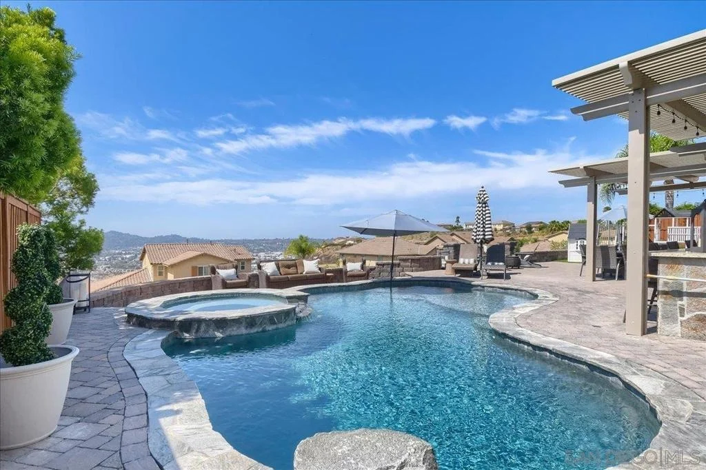 Photo of 6048 Cala Lily St