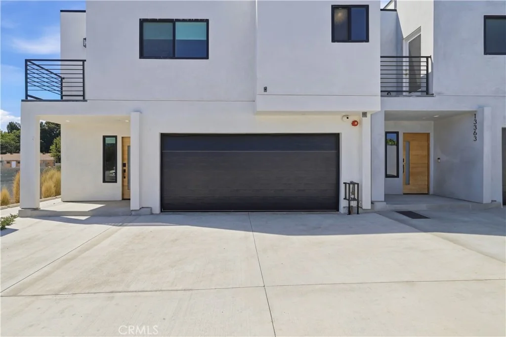 Photo of 13369 W Cellest Parkway
