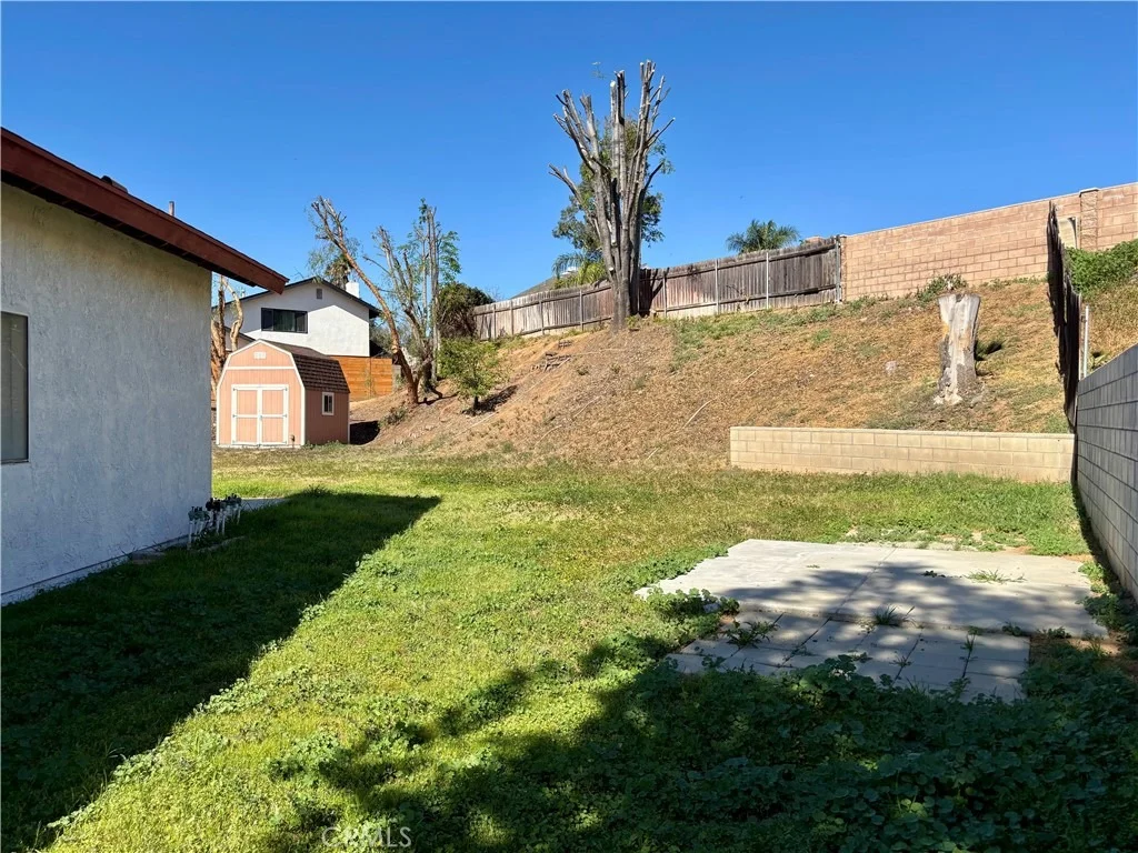 Photo of 5715 Favela