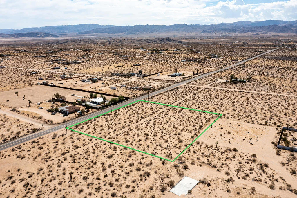 Photo of 2834 Border Road