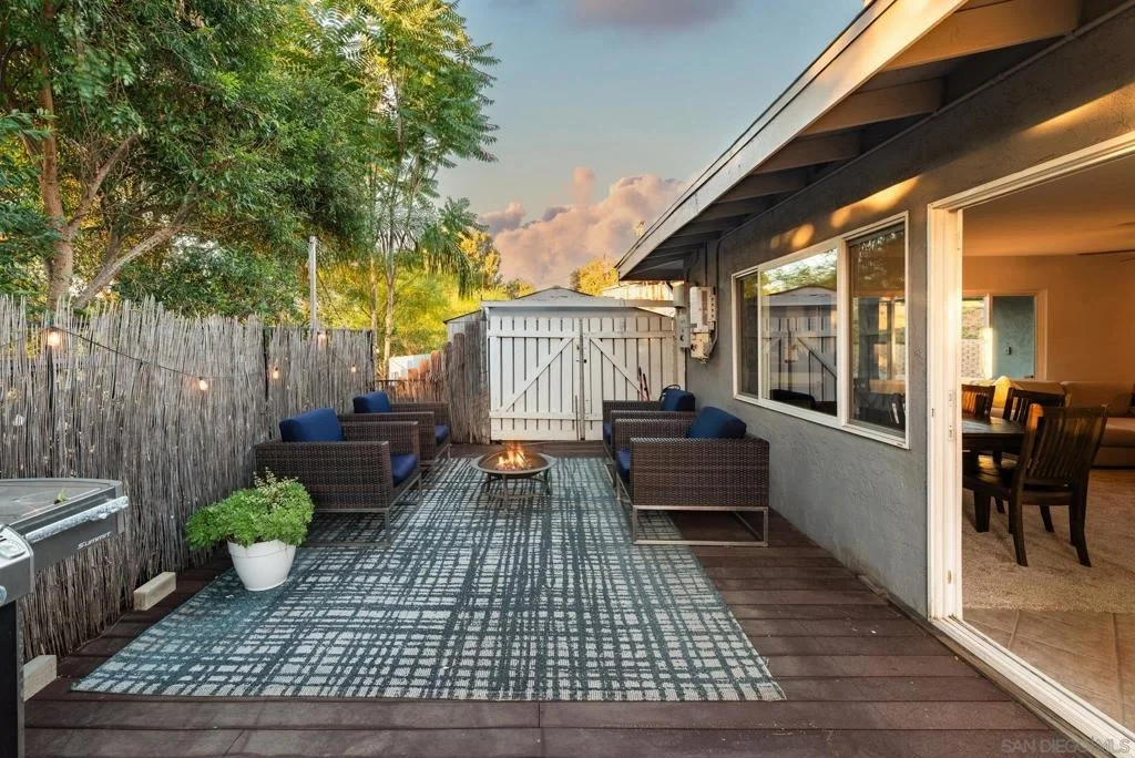 Photo of 9742 Emerald Hill