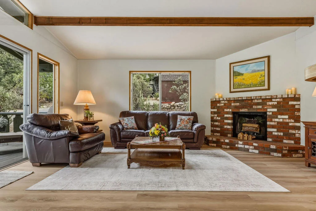 Photo of 25461 Glen Road