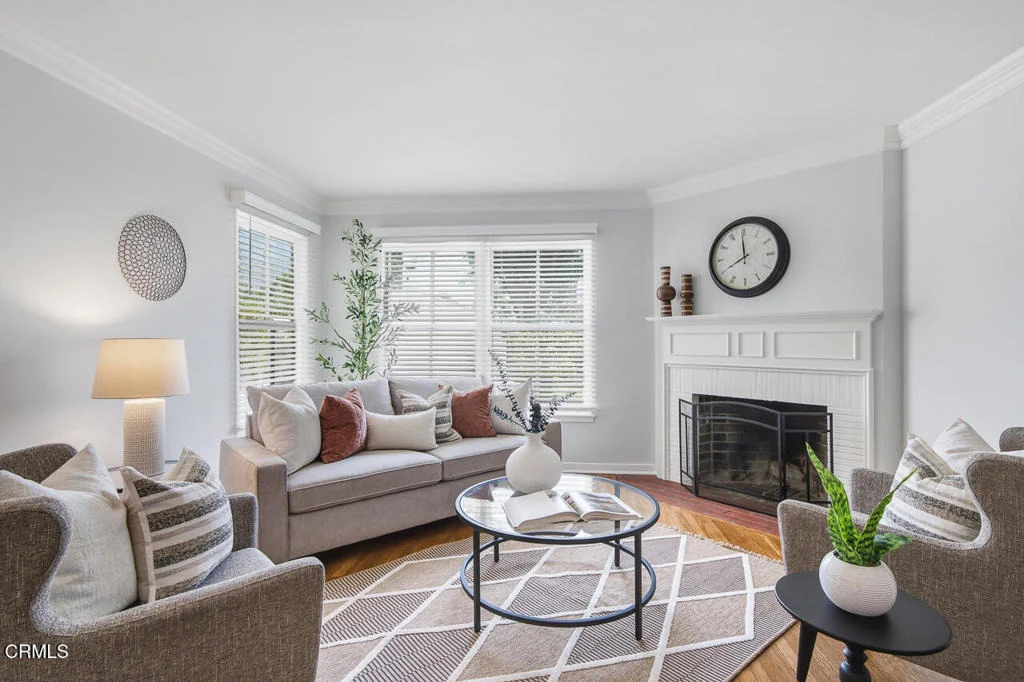 Photo of 1010 Roxbury Drive