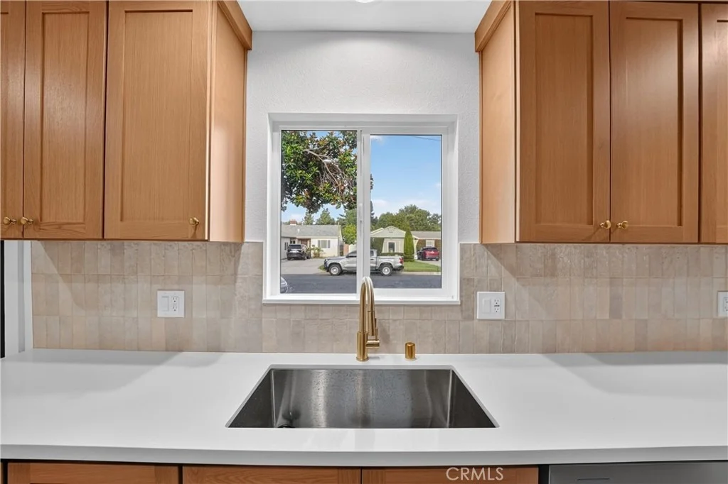 Photo of 18153 Cohasset