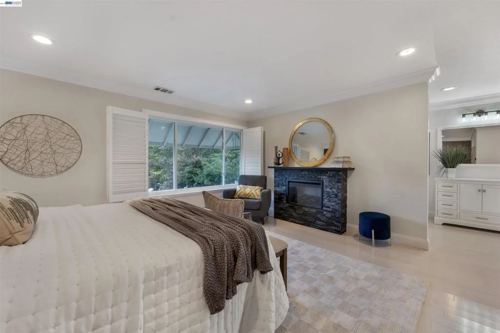 Photo of 111 Silver Cloud Place