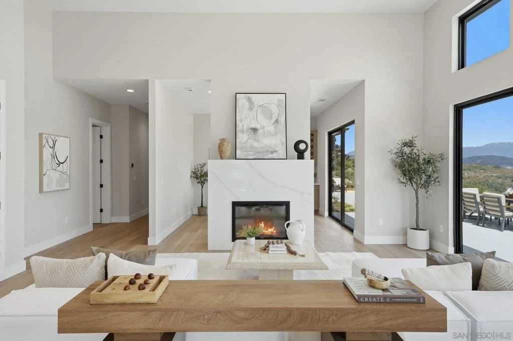 Photo of 3916 Citrus