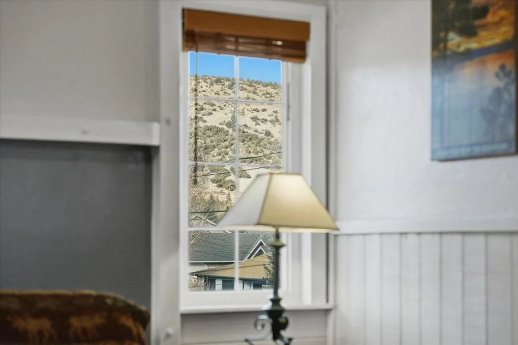 Photo of 913 Mount Doble Drive