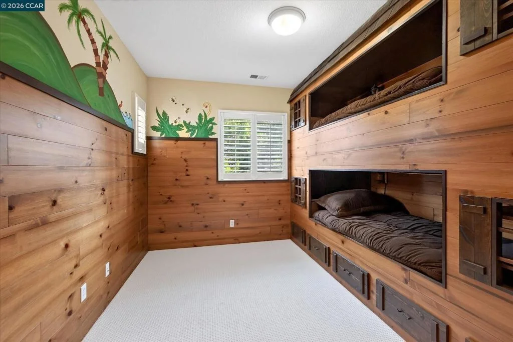 Photo of 3086 Hastings Way
