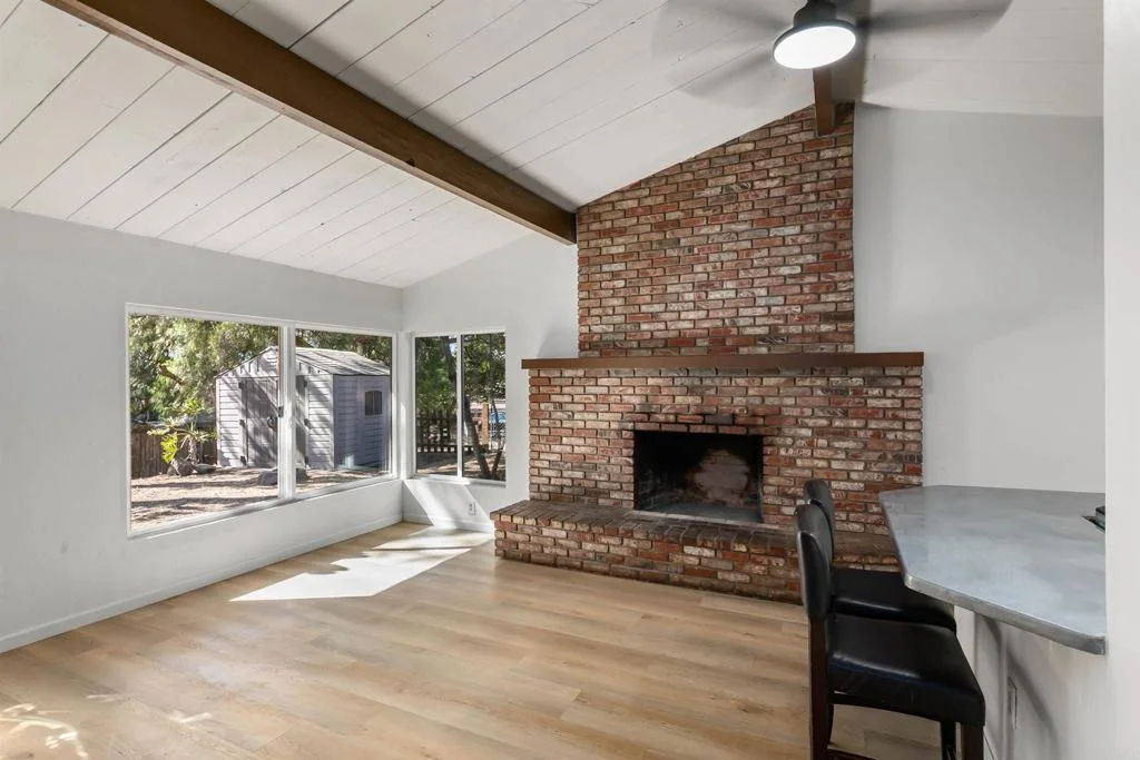 Photo of 8838 Cherry Road