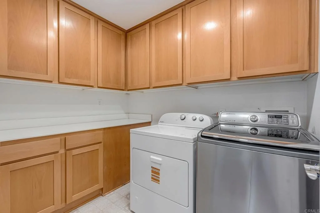 Photo of 32477 Silver Creek