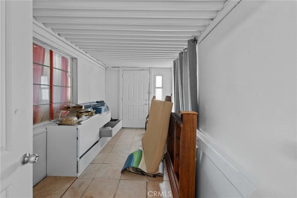 Photo of 1684 Broadway