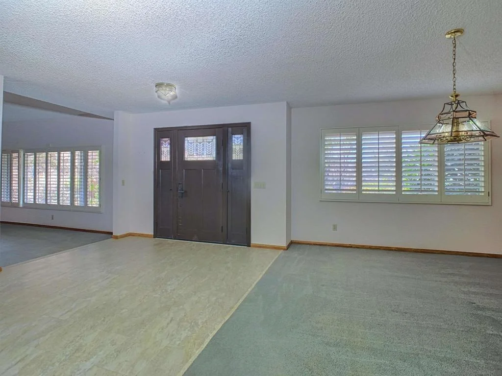 Photo of 625 VAN HORN RD