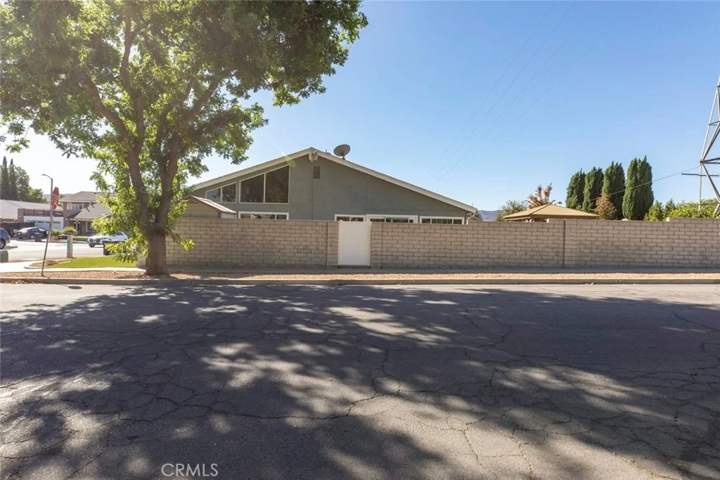 Photo of 2141 Hietter Avenue