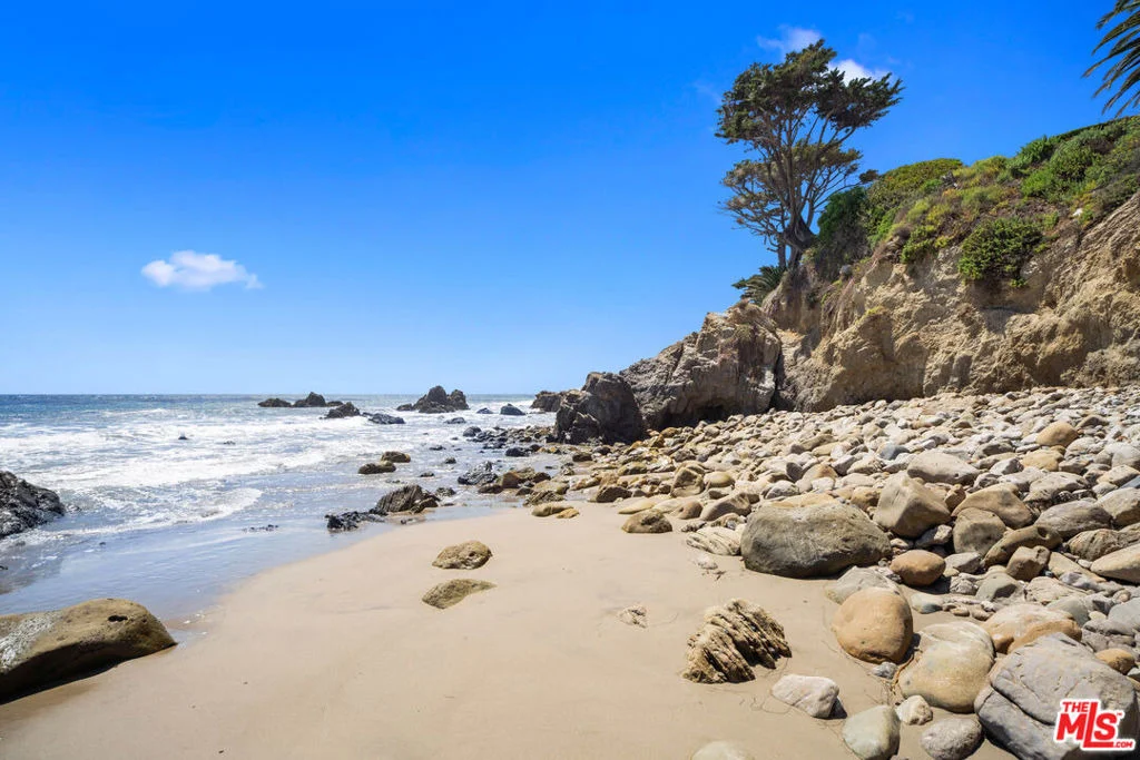 Photo of 31826 Broad Beach Road