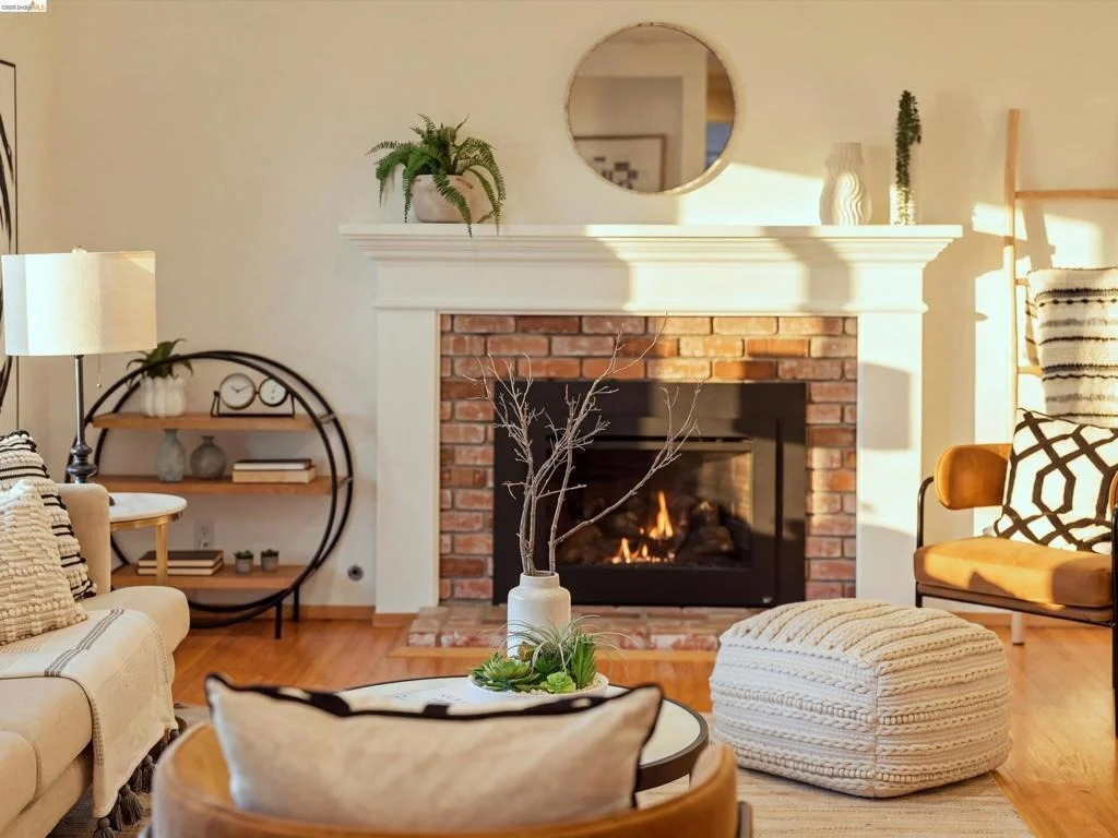 Photo of 255 Knight Dr
