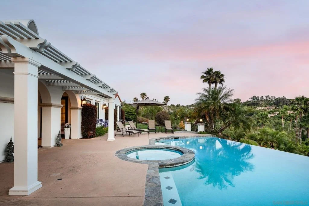 Photo of 6171 Avenida Del Duque