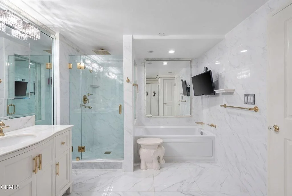 Photo of 4336 Tradewinds Drive