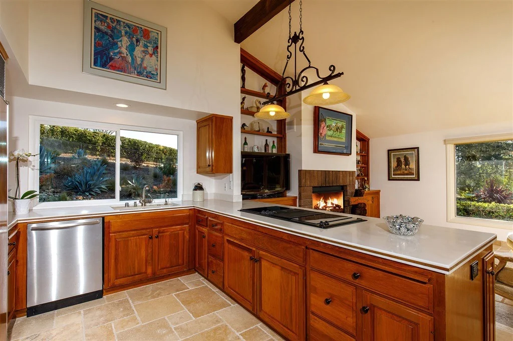Photo of 4972 San Elijo
