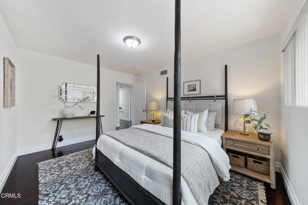 Photo of 1105 Alhambra Road