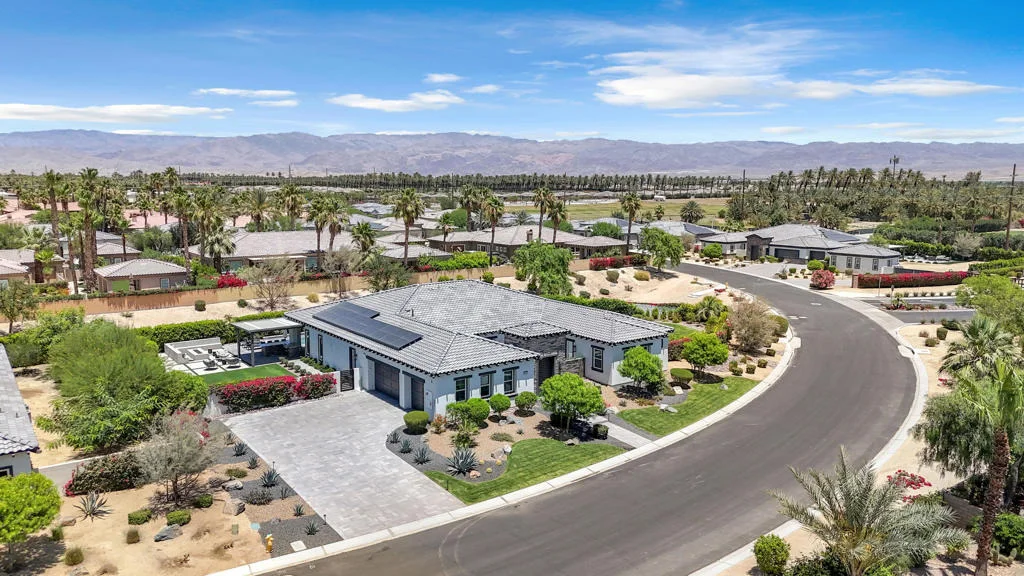 Photo of 81910 Mountain Spur Drive