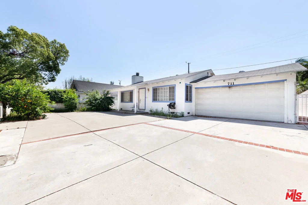 Photo of 711 N Priscilla Lane