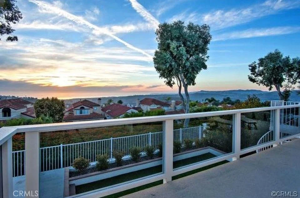Photo of 1307 Avenida De Verdes