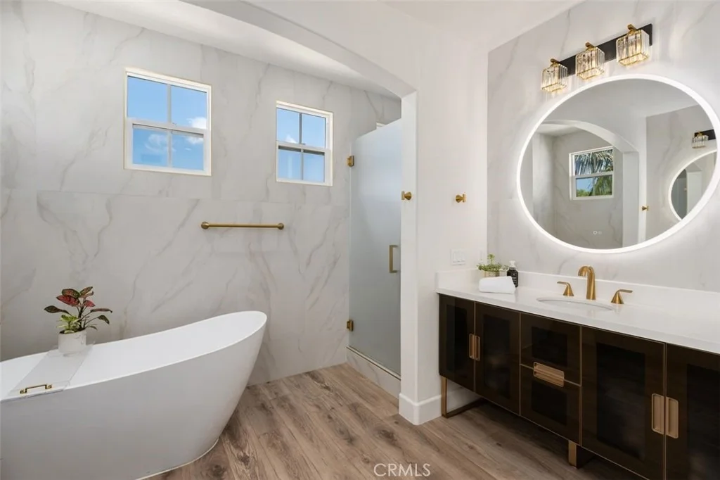 Photo of 41 Carpenteria