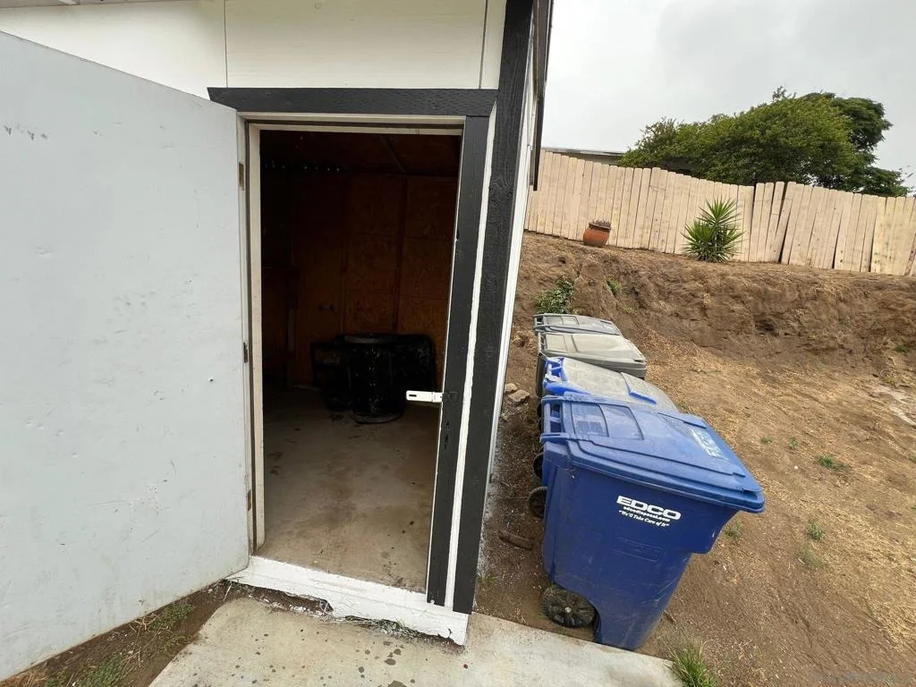 Photo of 1373 Lawana