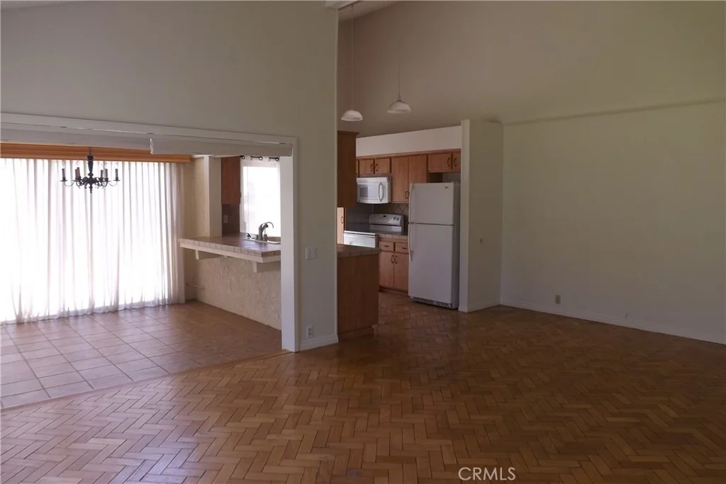 Photo of 130 Avenida Adobe