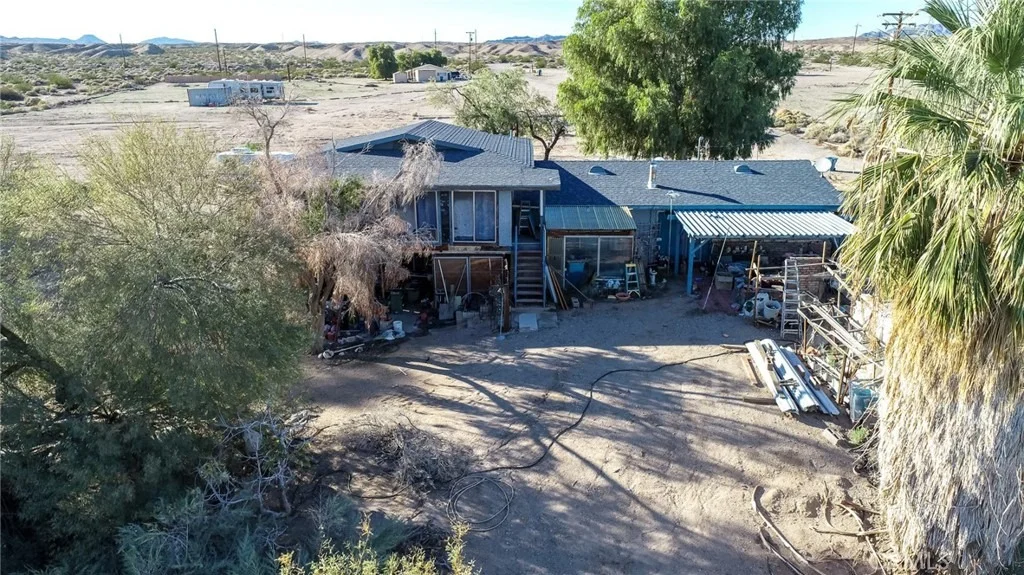 Photo of 1415 Tamarack Lane