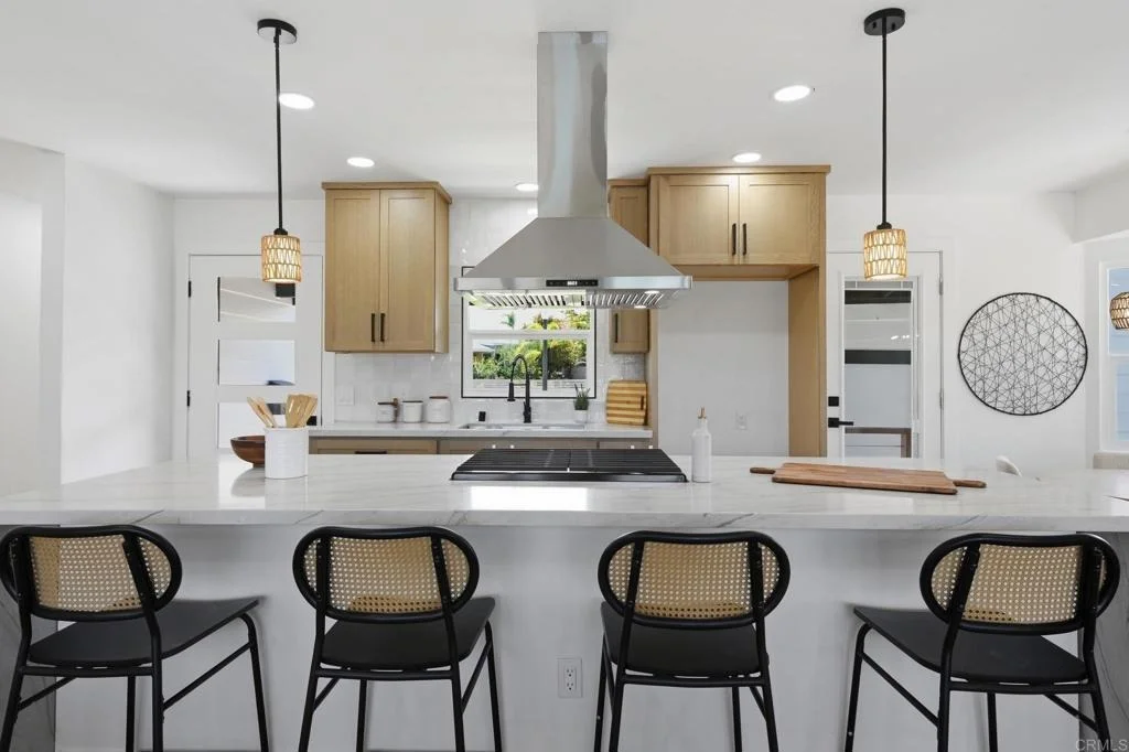 Photo of 4547 Contour Blvd