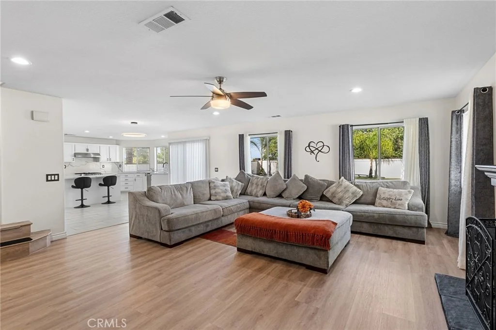 Photo of 1143 Belridge Place