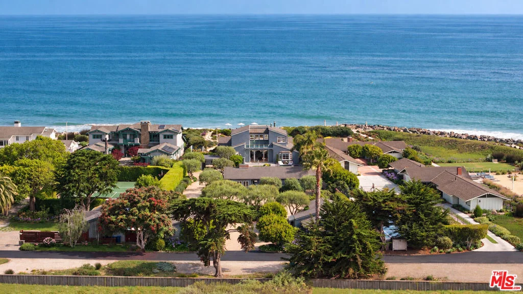 Photo of 4217 Avenue Del Mar