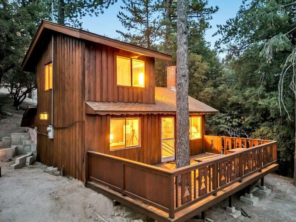Photo of 53033 Mountain View Drive