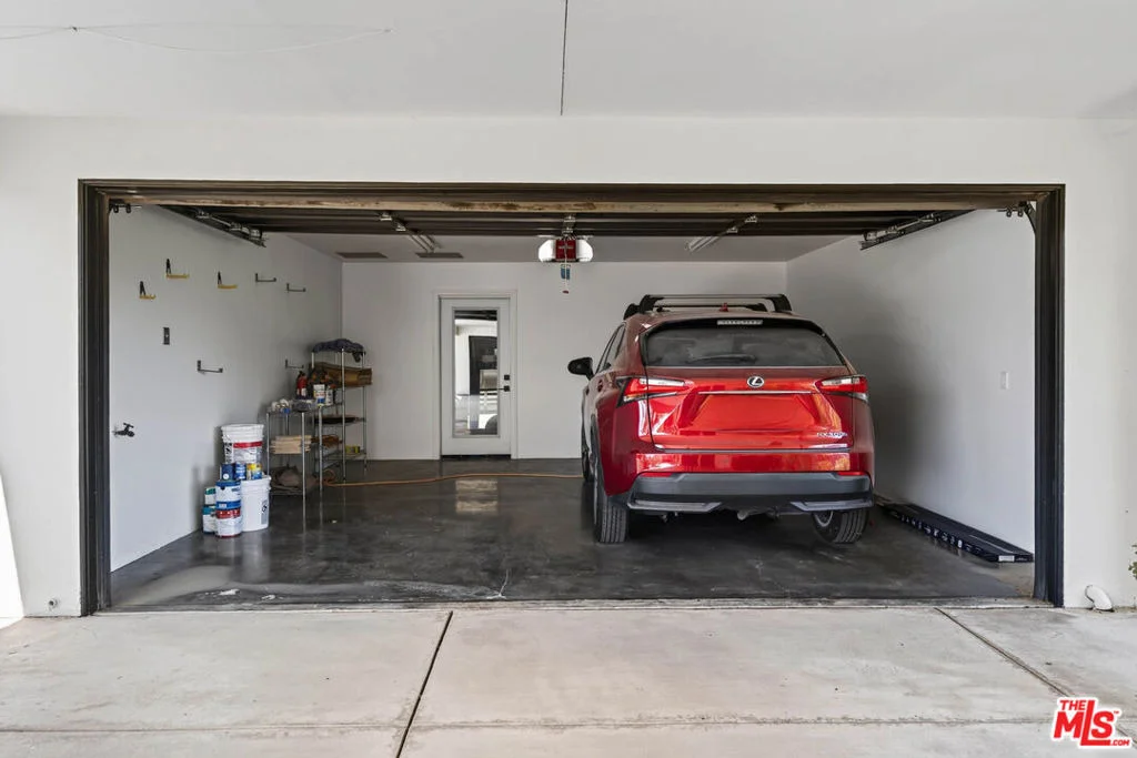 Photo of 14 Stallion Road