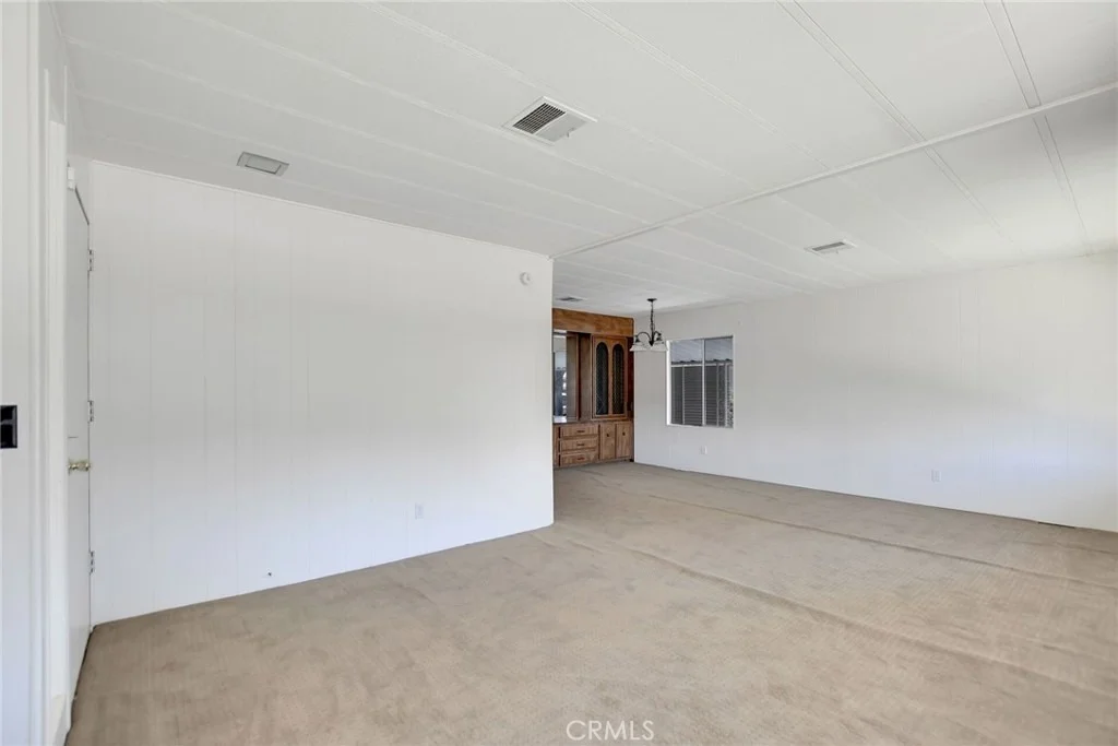 Photo of 650 Seville Drive